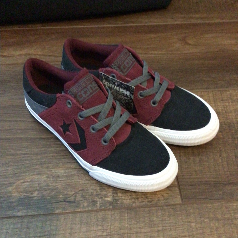 NWT Black and Wine colored Converse shoes. Size 3
